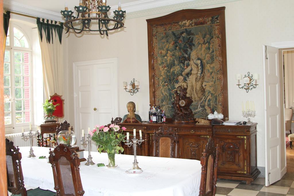 Chateau Du Breuil Bed & Breakfast Gevrolles Екстериор снимка